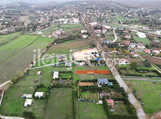 Çatalca Kabakça Mahallesi’nde Ana Yola Cepheli 513 m² Köy İmarlı Satılık Hisseli Arsa